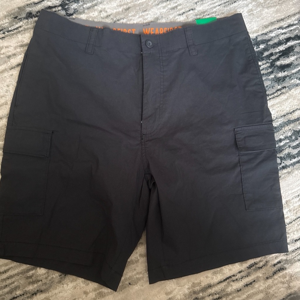Wearfirst Men's Cargo Short size 38 waist